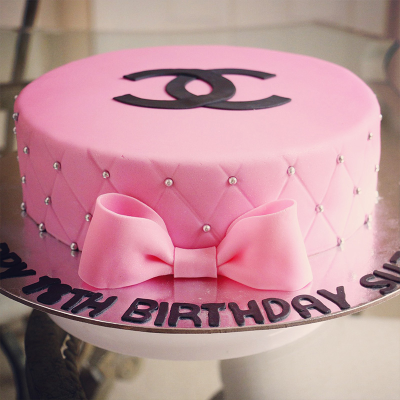 Chanel Cake  Fiona Poole